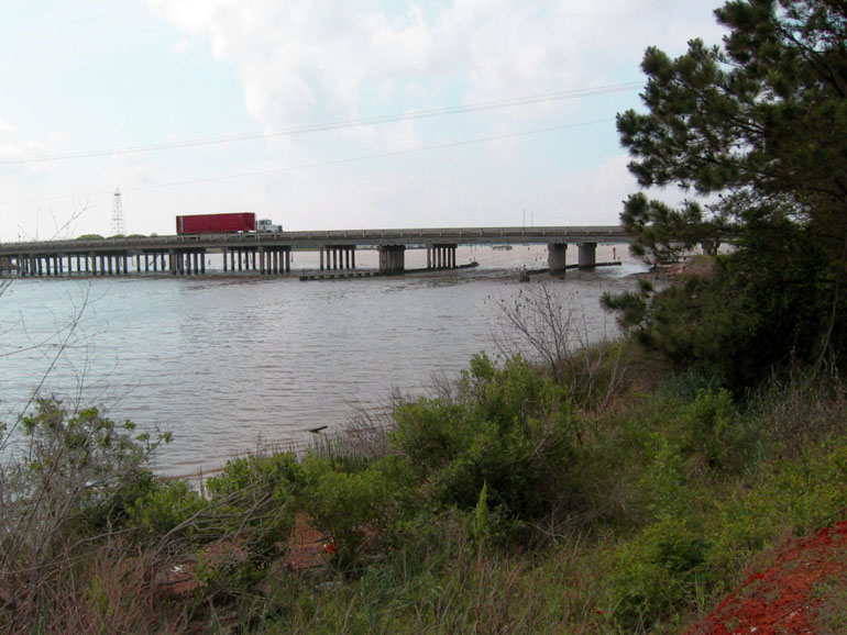 Goose Creek Trail - Baytown, Texas - SH-146