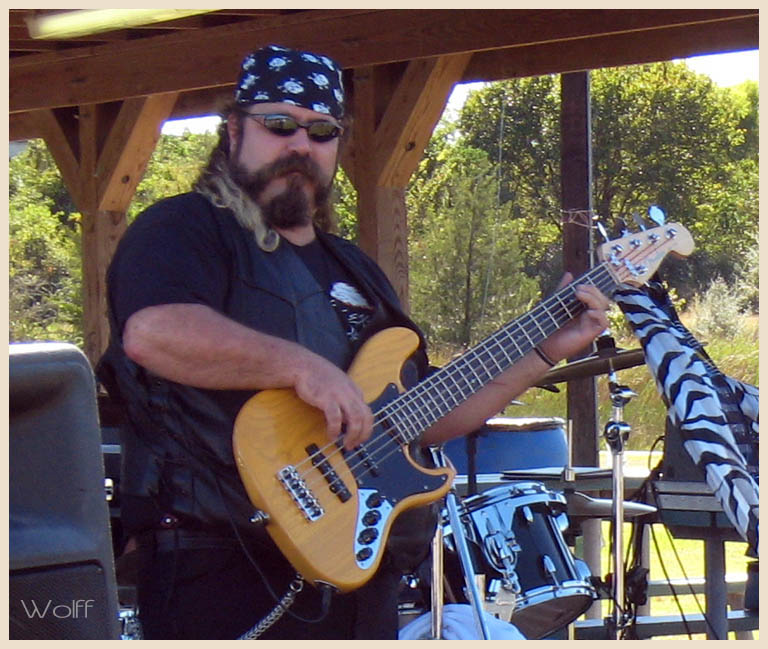 Mean Gene Kelton and the Diehards come out for a free concert in support of the Save Our Bayou rally at Roseland Park - Baytown, Texas 10-20-2007